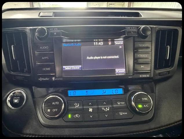 2017 Toyota RAV4 SE