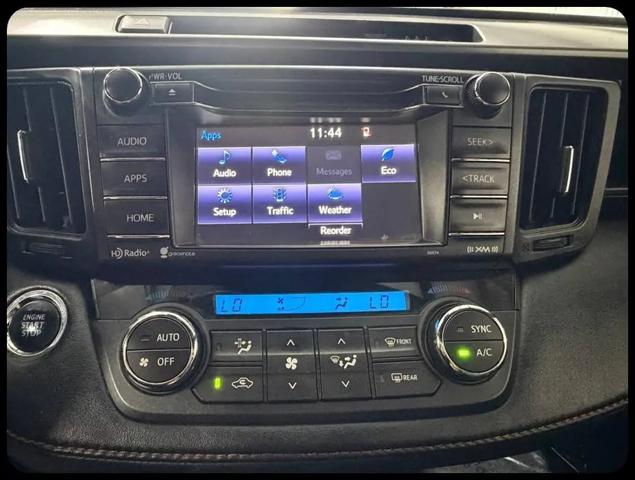 2017 Toyota RAV4 SE