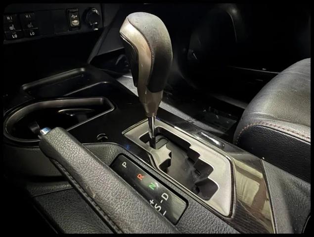 2017 Toyota RAV4 SE