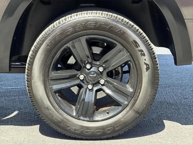 2024 Ram 1500 Classic Warlock Crew Cab 4x4 57 Box