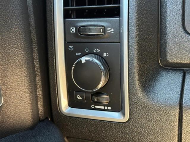 2024 Ram 1500 Classic Warlock Crew Cab 4x4 57 Box