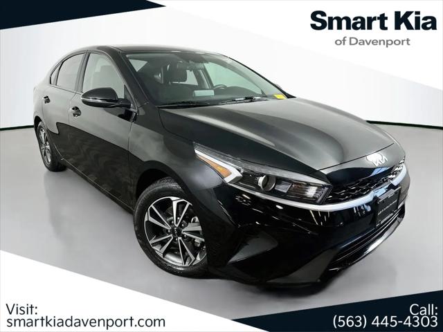 2024 Kia Forte LXS for sale in Davenport, IA