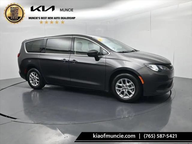 2023 Chrysler Voyager LX for sale in Muncie, IN