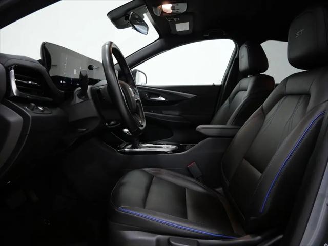 2025 Buick NV Sport Touring FWD