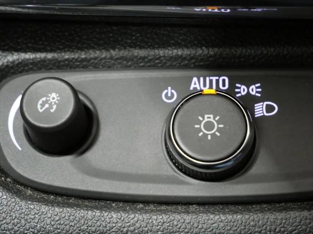2025 Buick NV Sport Touring FWD