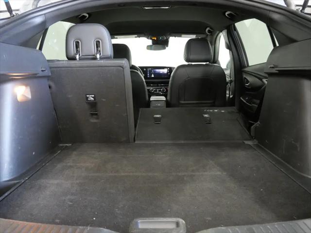2025 Buick NV Sport Touring FWD
