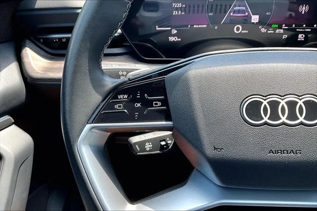 2025 Audi Q5 Premium TFSI quattro S tronic