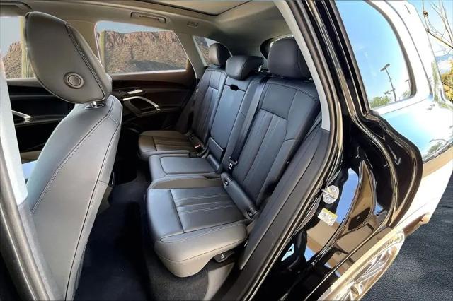 2025 Audi Q5 Premium TFSI quattro S tronic