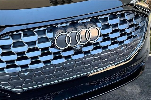 2025 Audi Q5 Premium TFSI quattro S tronic