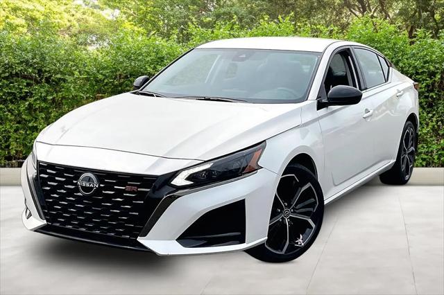 2023 Nissan Altima SR Intelligent AWD for sale in Glassboro, NJ