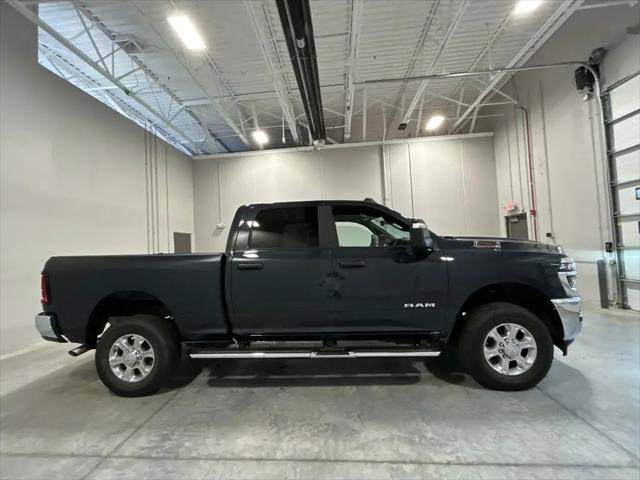 2026 Ram 2500 Big Horn Crew Cab 4x4 64 Box