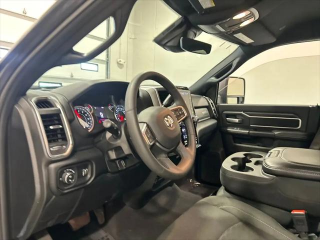 2026 Ram 2500 Big Horn Crew Cab 4x4 64 Box