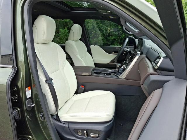 2024 Lexus LX Luxury