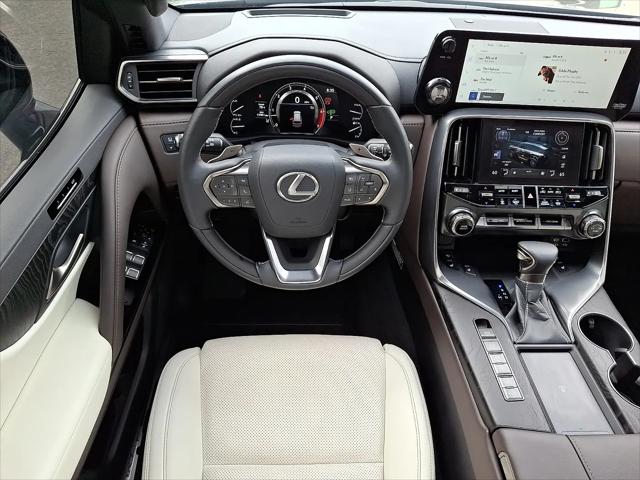 2024 Lexus LX Luxury