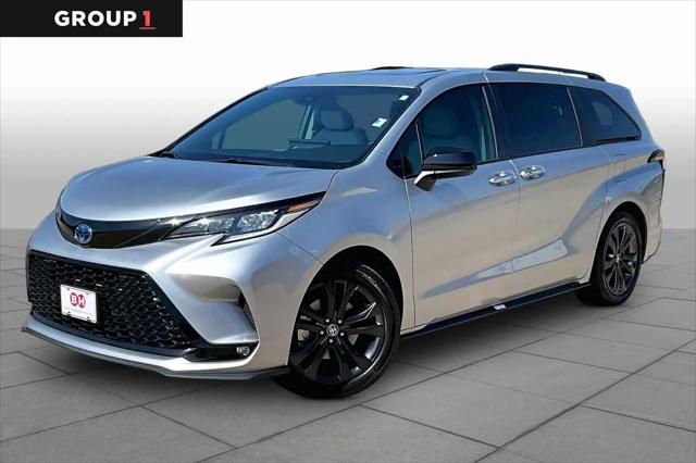 2025 Toyota Sienna XSE for sale in Oklahoma City, OK