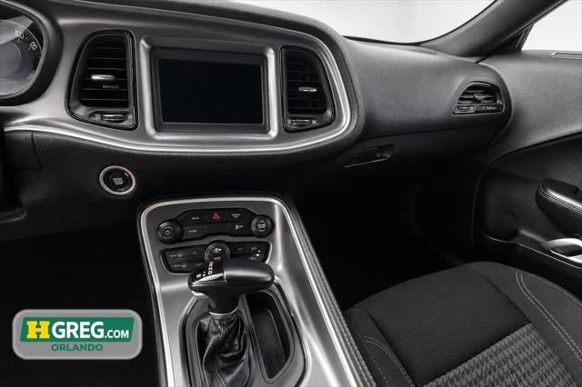 2021 Dodge Challenger SXT