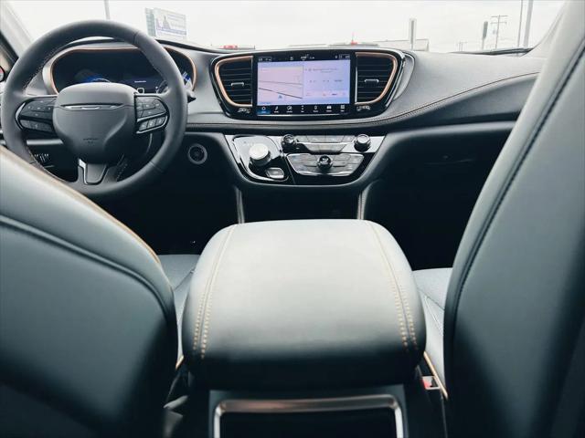 2027 Chrysler Pacifica Pinnacle