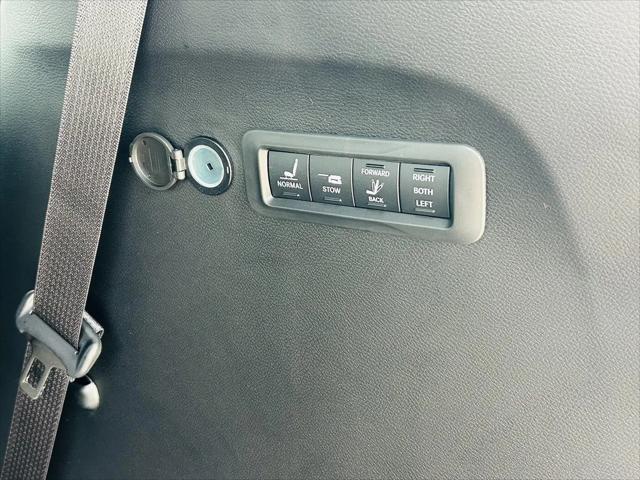 2027 Chrysler Pacifica Pinnacle