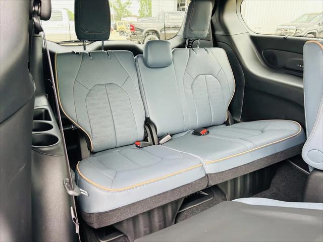 2027 Chrysler Pacifica Pinnacle