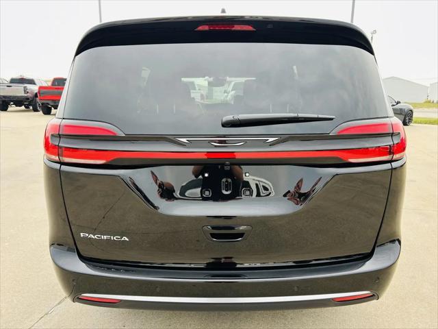 2027 Chrysler Pacifica Pinnacle