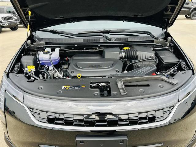 2027 Chrysler Pacifica Pinnacle