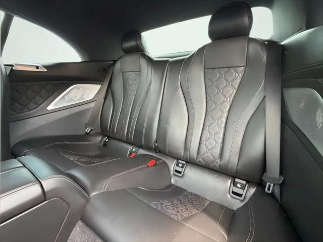 2020 BMW M8 Standard