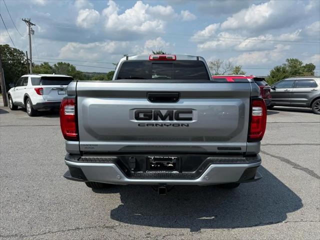 2023 GMC Canyon 2WD Crew Cab Short Box Elevation