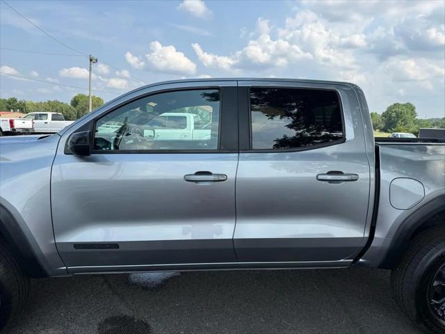 2023 GMC Canyon 2WD Crew Cab Short Box Elevation