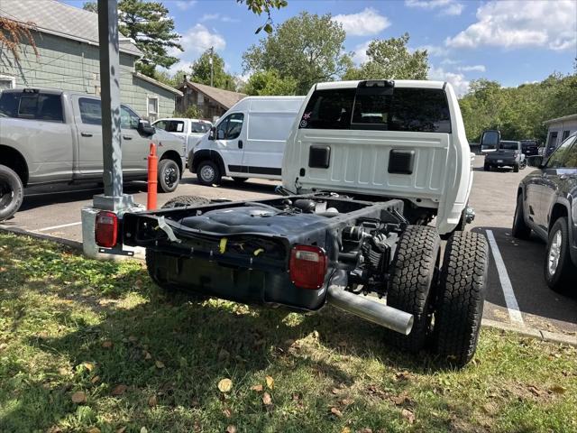 2027 Ram 3500 Chassis Cab Big Horn