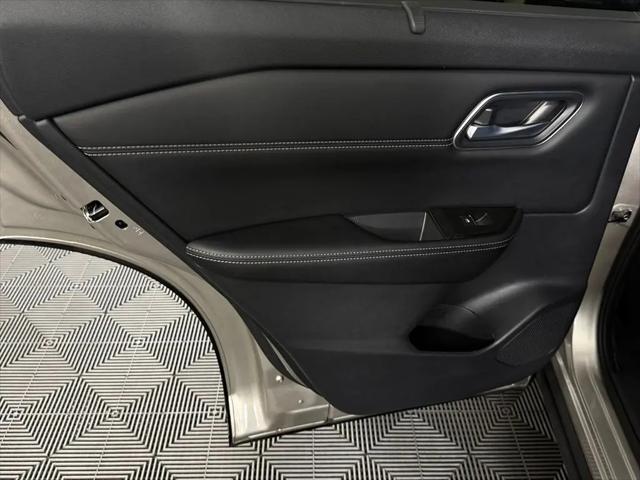 2025 Nissan Rogue Platinum FWD