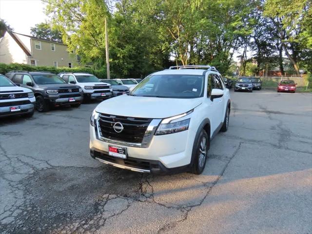 2024 Nissan Pathfinder SL 4WD for sale in Paramus, NJ