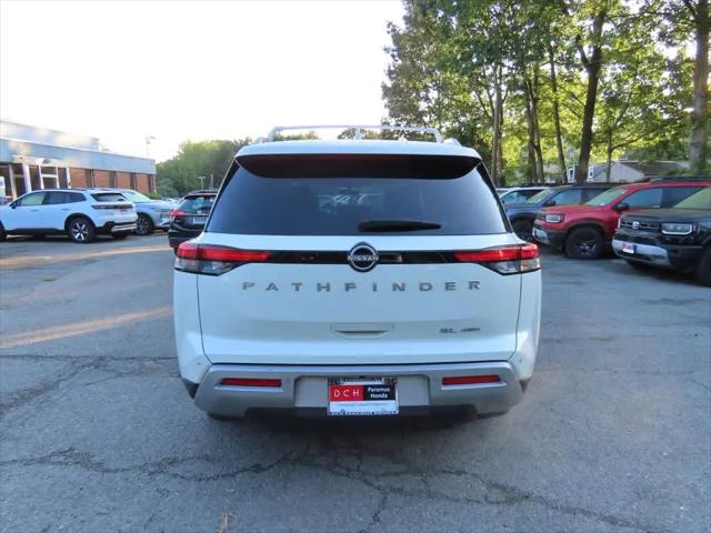 2024 Nissan Pathfinder SL 4WD