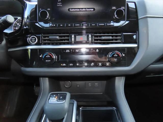 2024 Nissan Pathfinder SL 4WD
