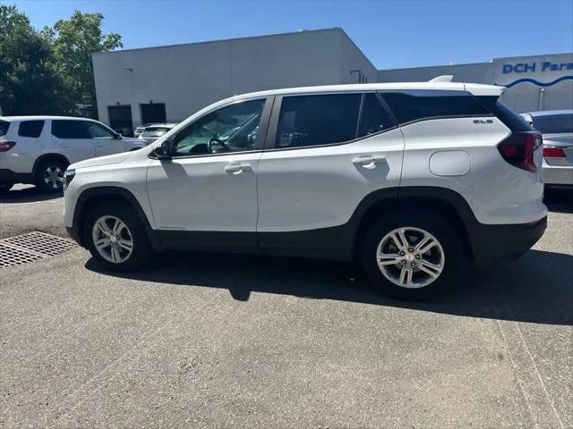 2024 GMC Terrain AWD SLE