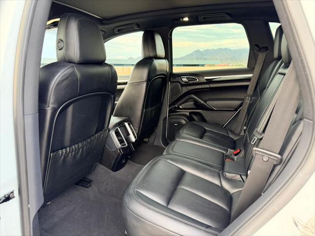 2016 Porsche Cayenne Sport Utility 4D