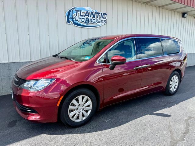 2020 Chrysler Voyager L for sale in Harrington, DE