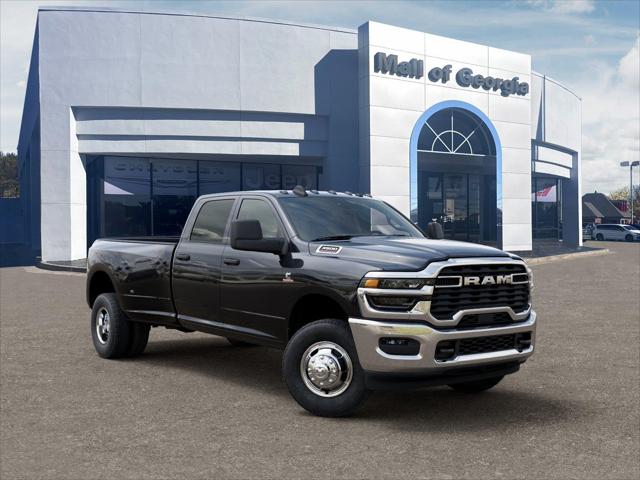 2026 Ram 3500 Tradesman Crew Cab 4x4 8 Box