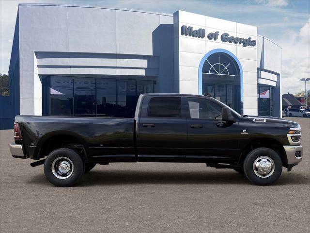 2026 Ram 3500 Tradesman Crew Cab 4x4 8 Box