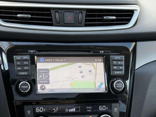 2015 Nissan Rogue SV 2015 Nissan Rogue SV