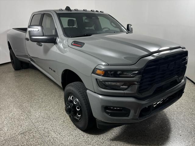 2026 RAM 3500 RAM 3500 BIG HORN CREW CAB 4X4 8 BOX