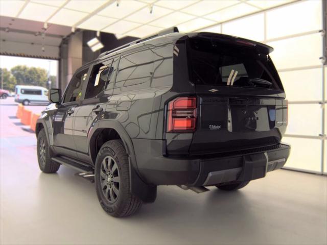 2026 Toyota Land Cruiser 4dr 4WD 2026 Toyota Land Cruiser 4dr 4WD