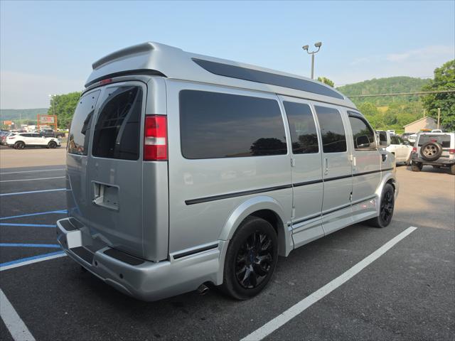 2021 Chevrolet Express Passenger RWD 2500 Regular Wheelbase LS