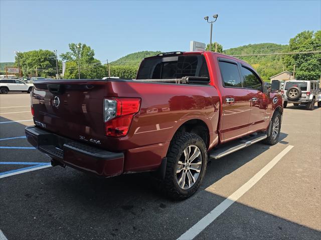 2017 Nissan TITAN SL 2017 Nissan TITAN SL