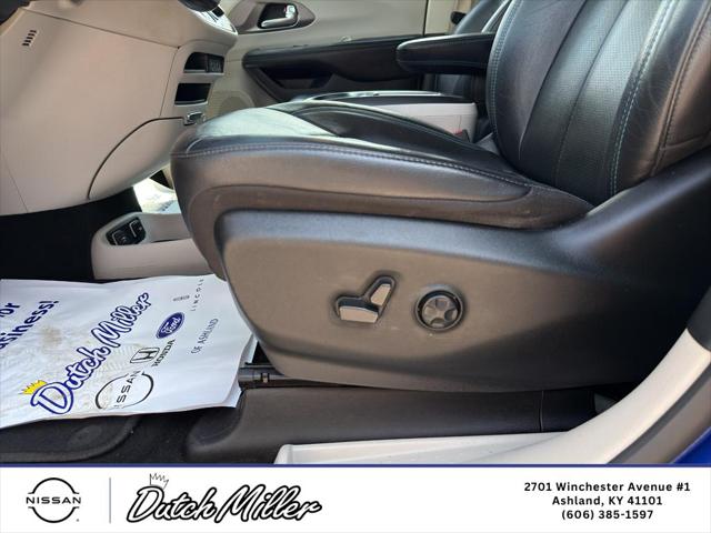 2021 Chrysler Pacifica Touring L