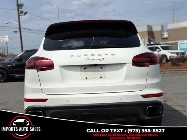 2016 Porsche Cayenne Base
