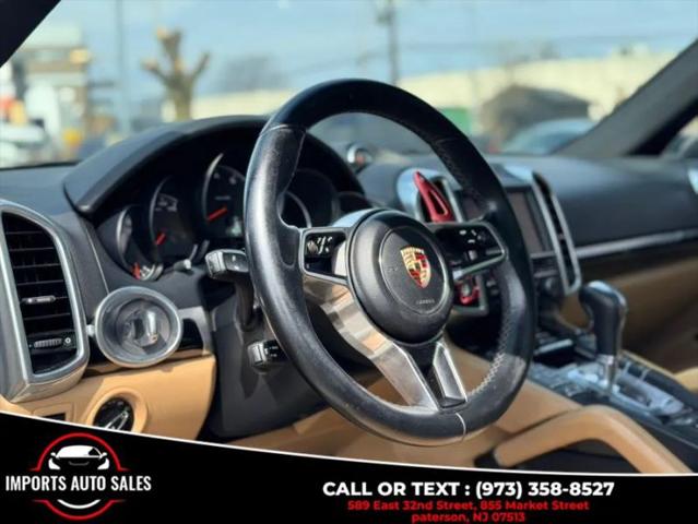 2016 Porsche Cayenne Base