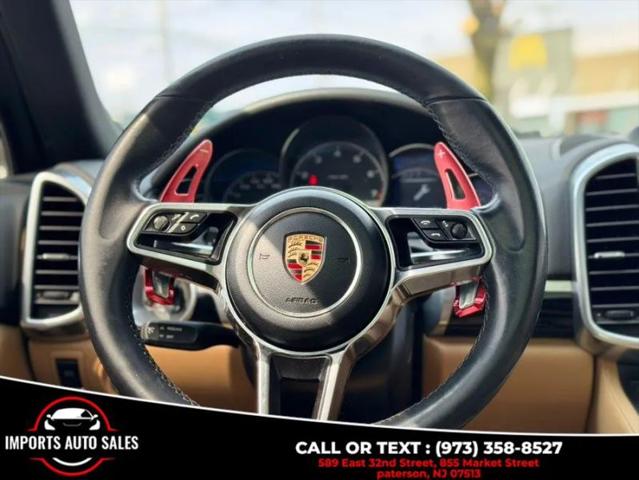 2016 Porsche Cayenne Base