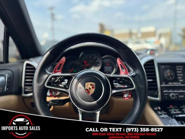2016 Porsche Cayenne Base