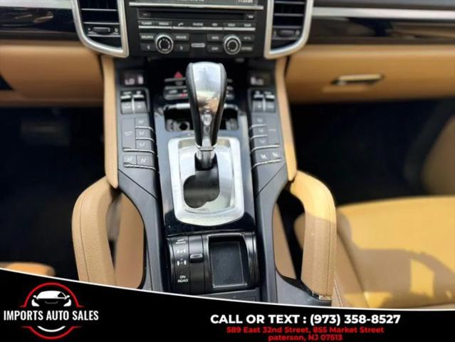 2016 Porsche Cayenne Base