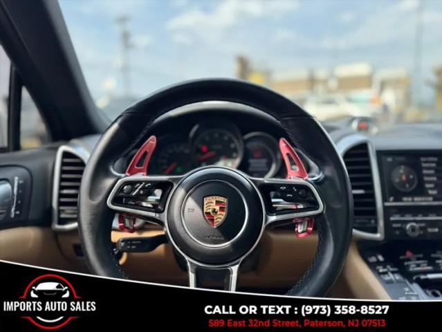 2016 Porsche Cayenne Base